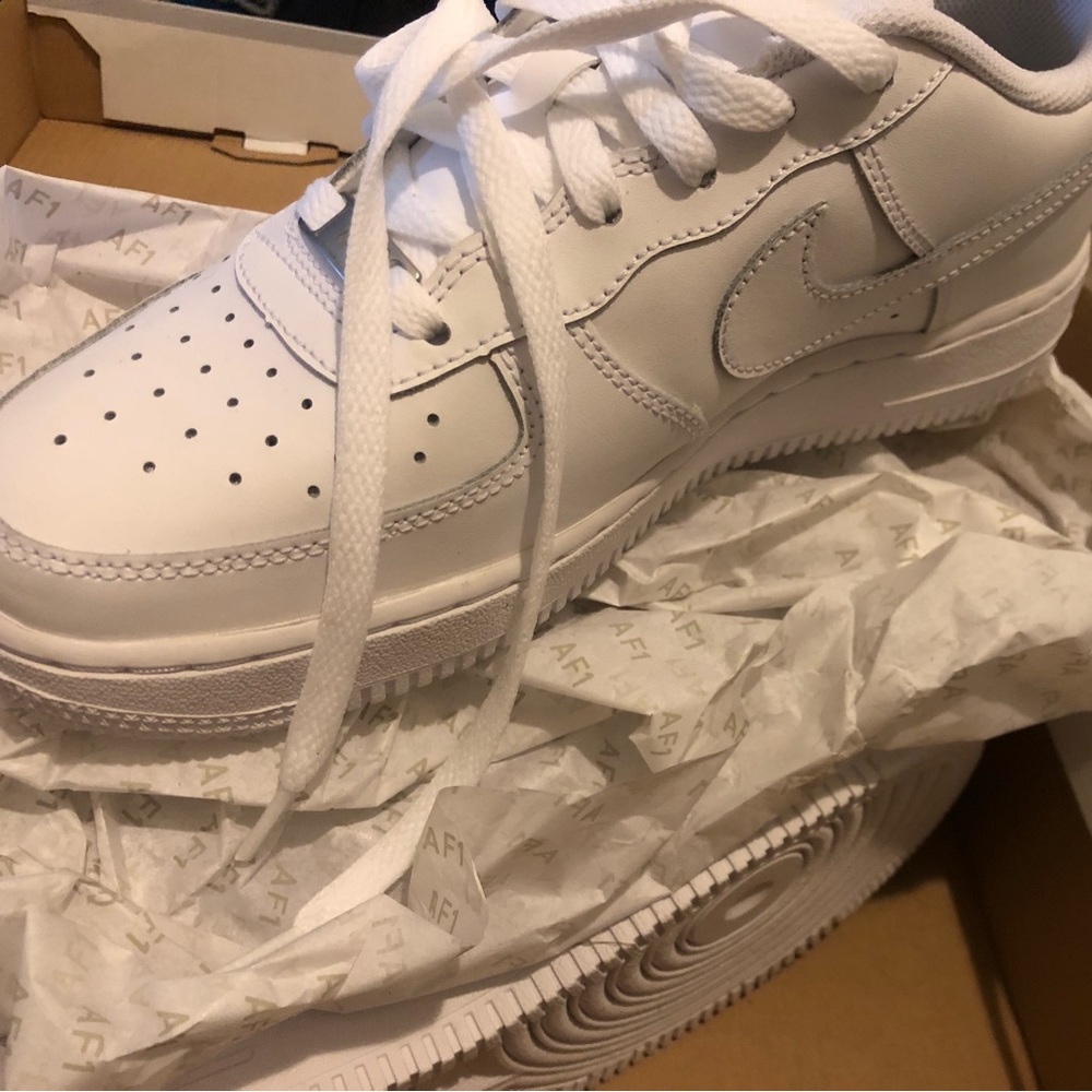 Air Force 1 white